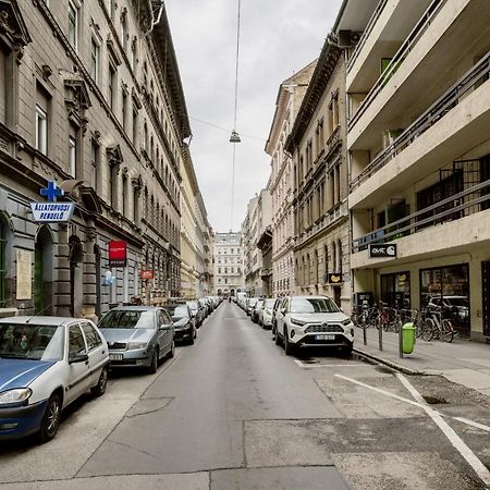 O Street 3 Bedroom Stylish Apartment Budapesta Exterior foto